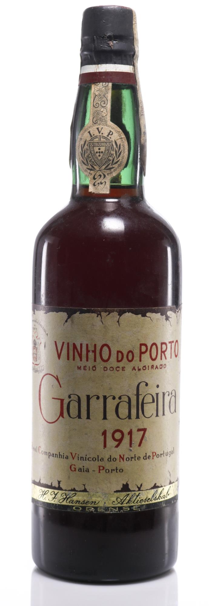 1917 Real Companhia Vinicola Garrafeira Port D.O.M Meio Doce Aloirado