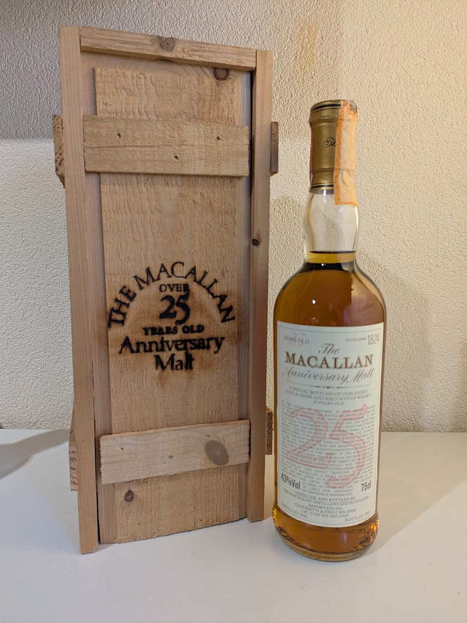 The Macallan Anniversary Malt - 25 Year Old - 1964 - Rue Pinard Europe